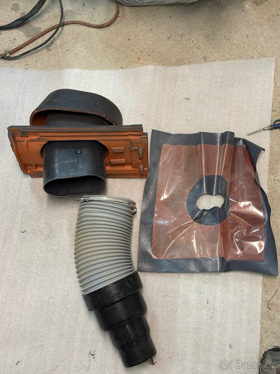 Komplet odvětrání Tondach Contiton/Stodo 12 engoba černá - 2