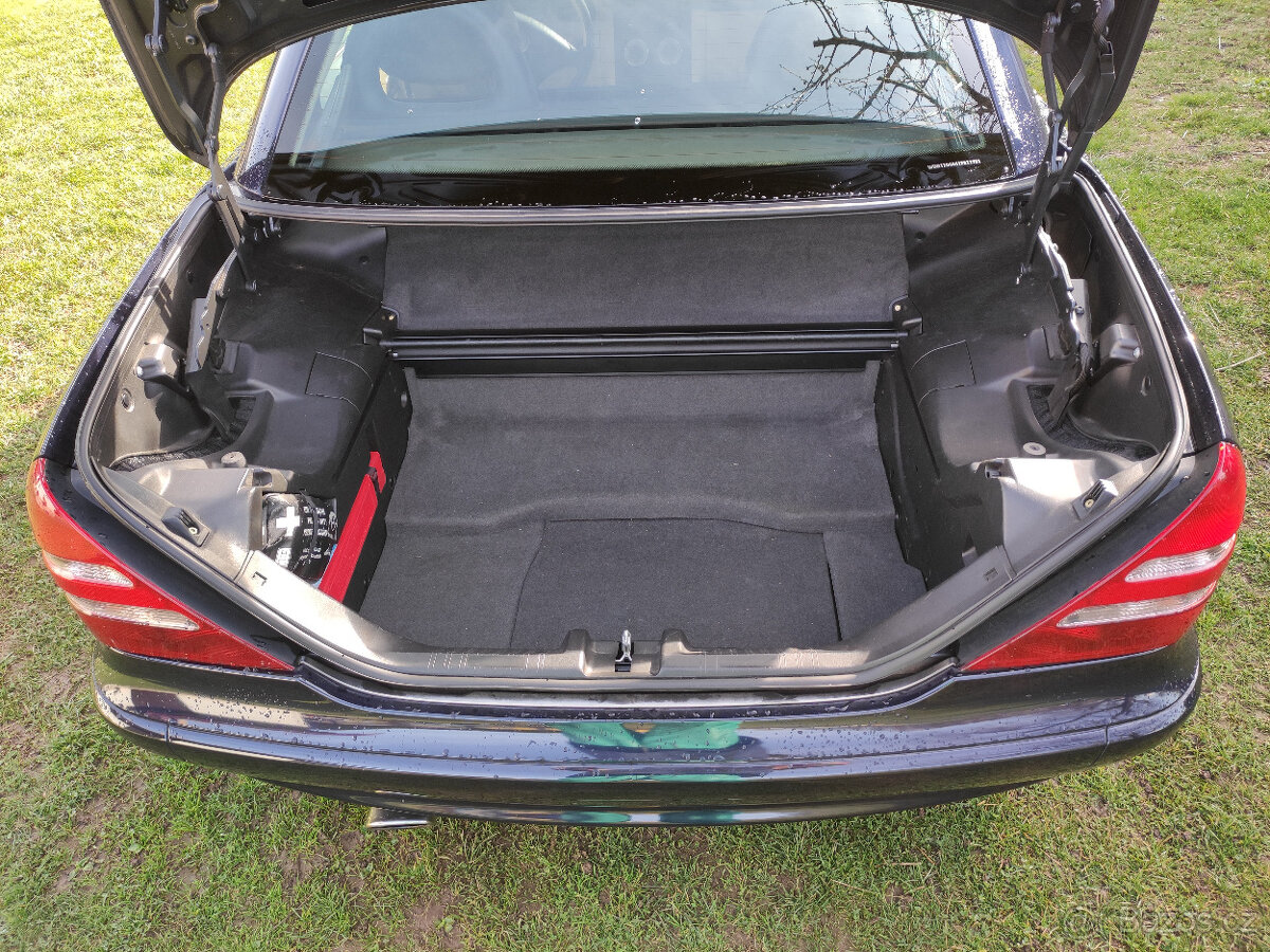Mercedes-Benz SLK v TOP stavu - 2