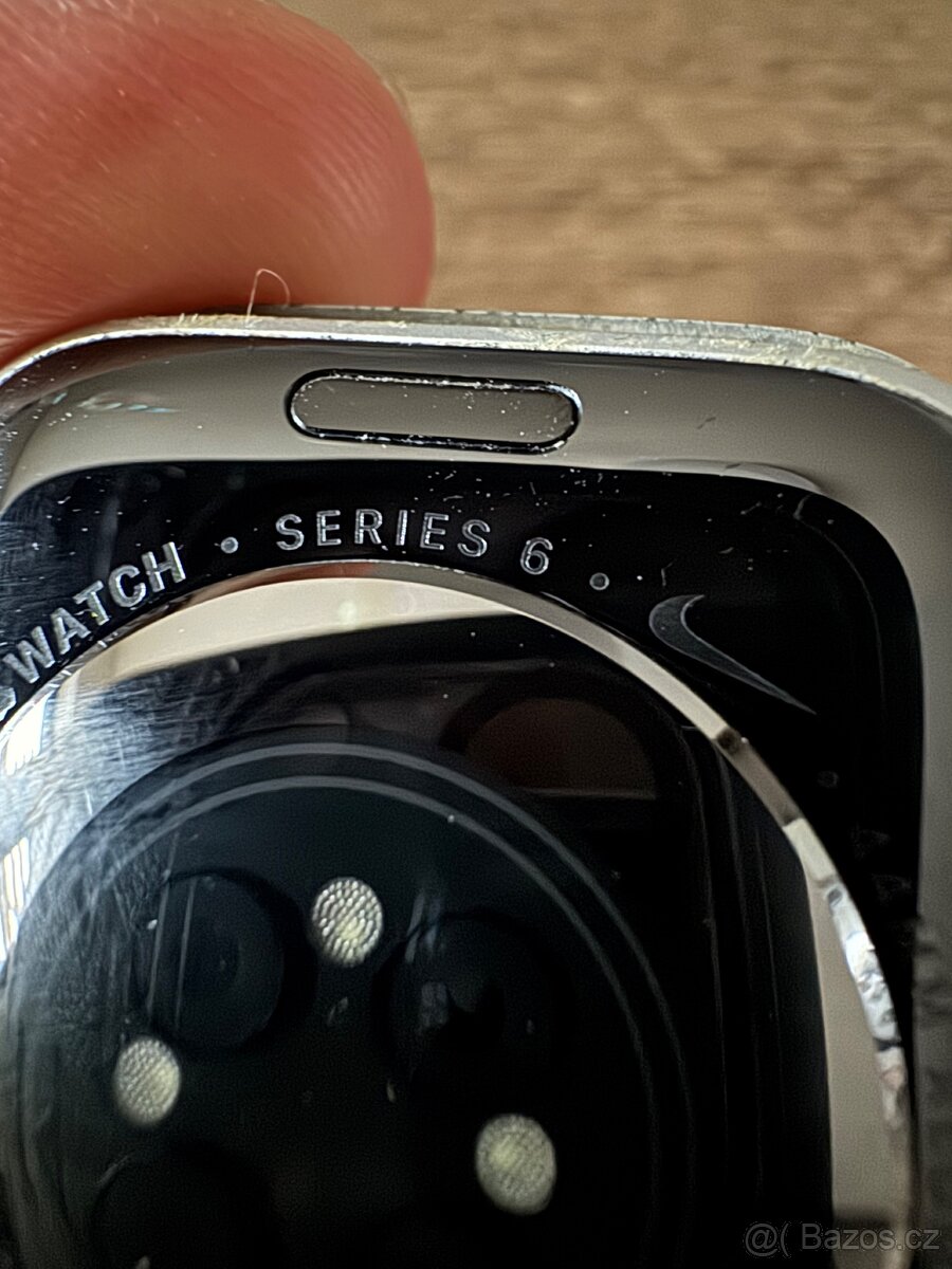 Apple Watch série 6 Nike - TOP - 2