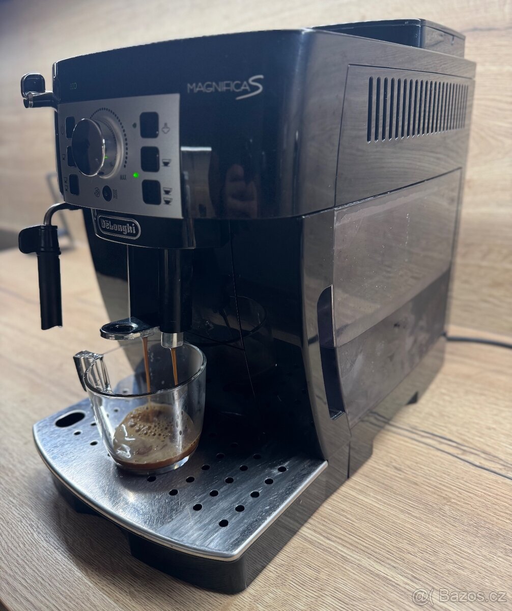 Delonghi Magnifica S - 2