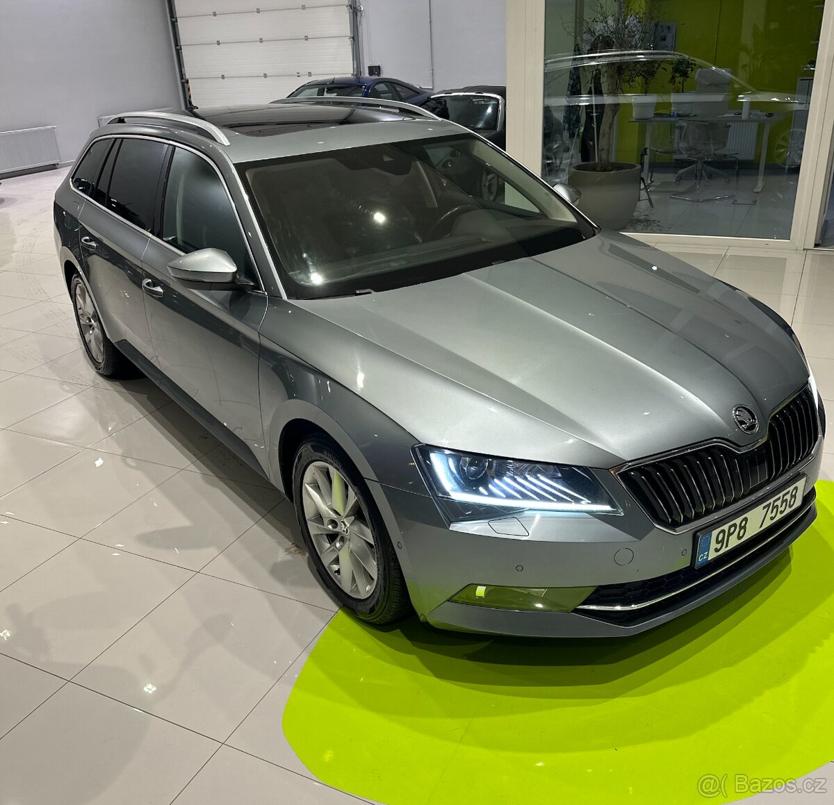 Škoda Superb, 1.6 TDI - Laurent&Clement DPH Ojeté, 2/2018, - 2