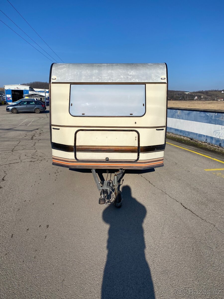 Karavan Hymer-Eriba - 2