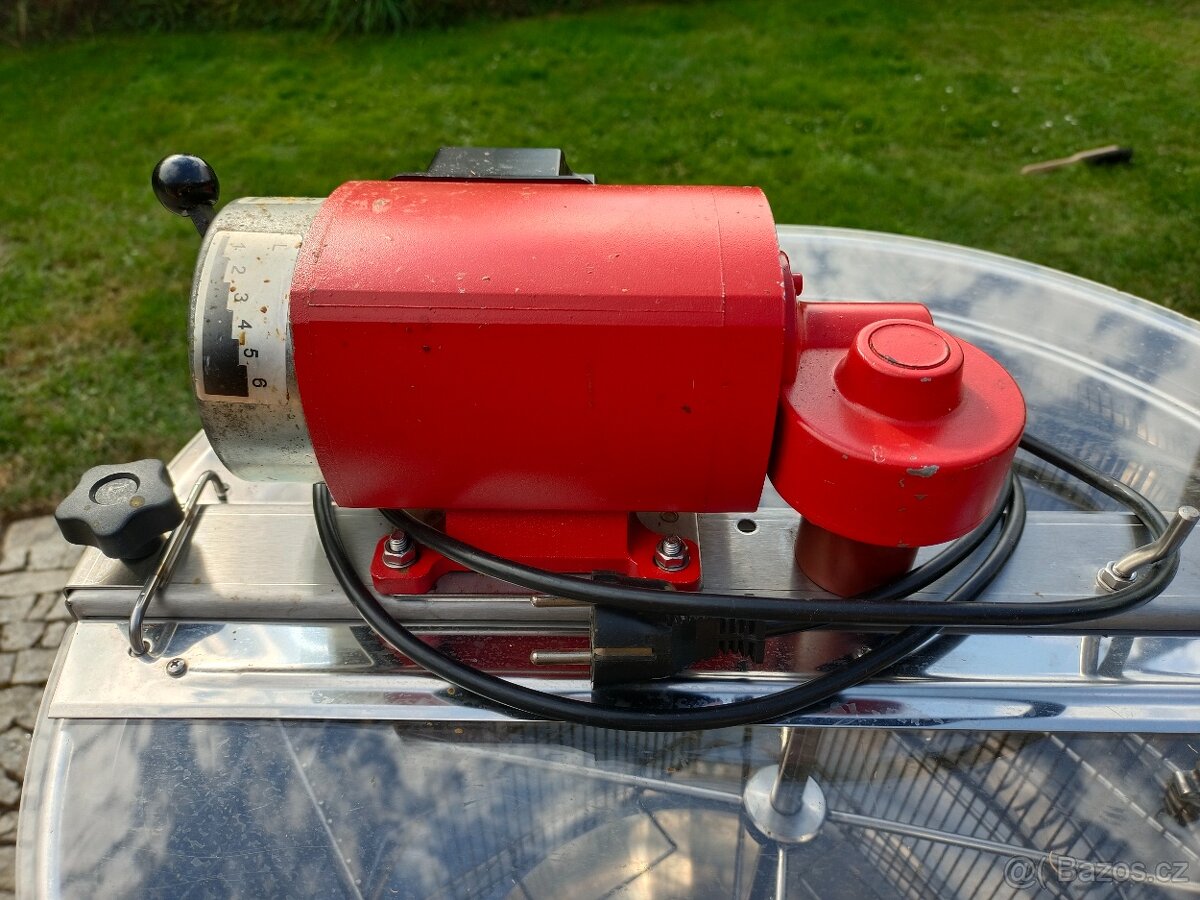 Prodám medomet Logar 4 r. - 2