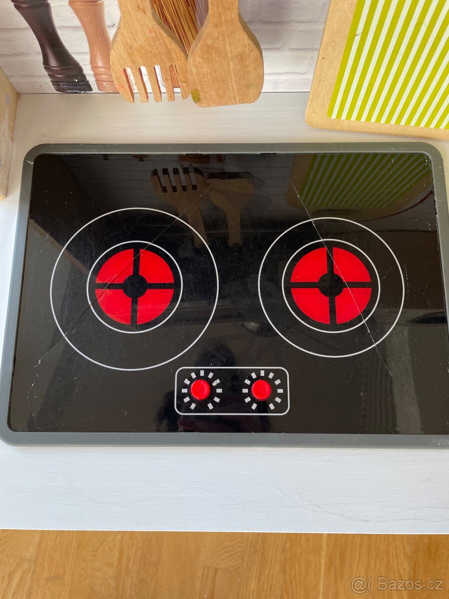 Dětská dřevěná kuchyňka Lidl - 2