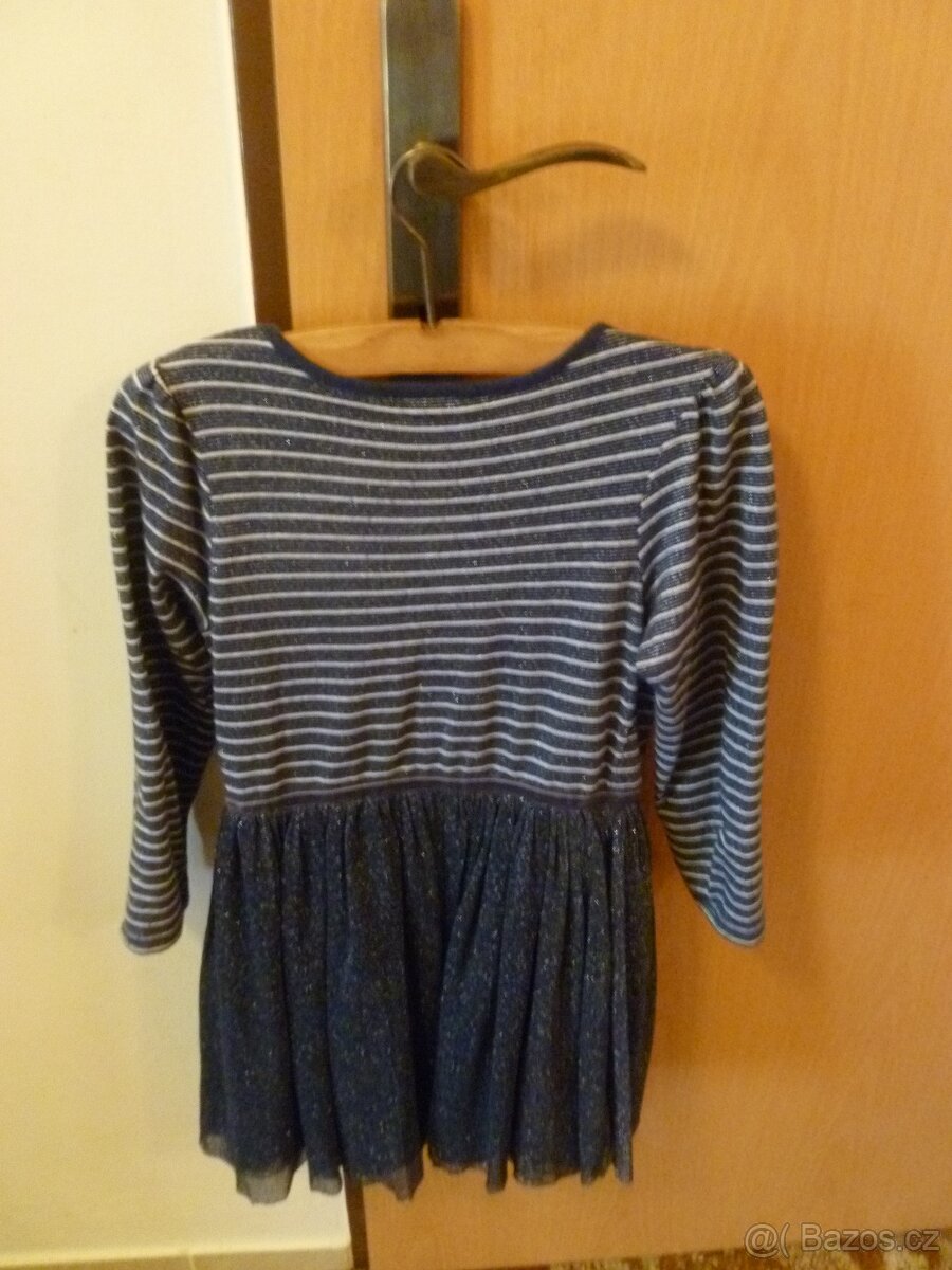 Prodám dívčí šaty - 2