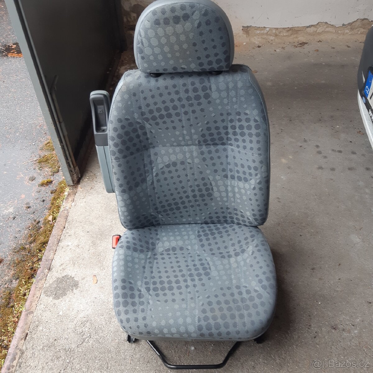 Sedačka Ford Tranzit - 2