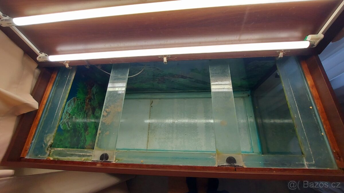 Akvárium vhodné jako terárium - 2