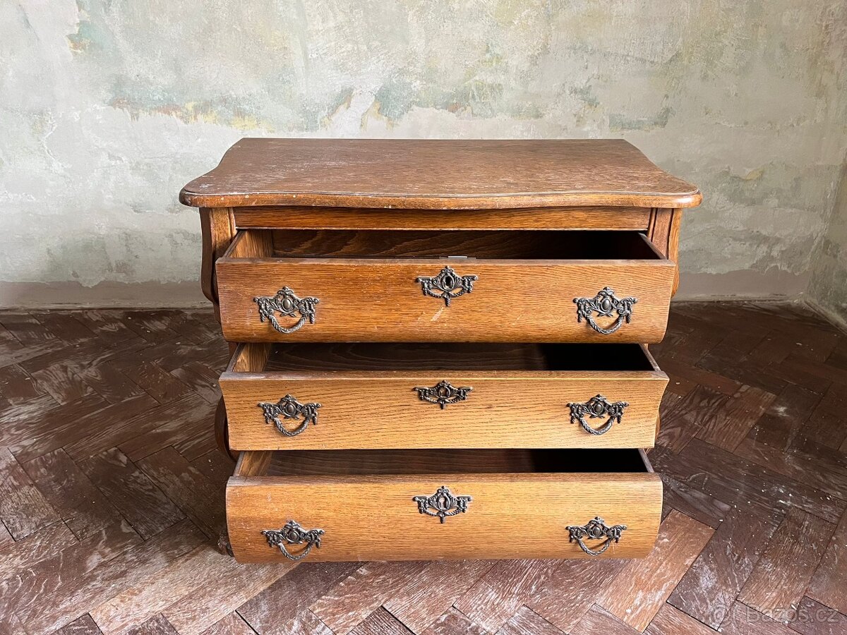 Dřevěná retro komoda - 2