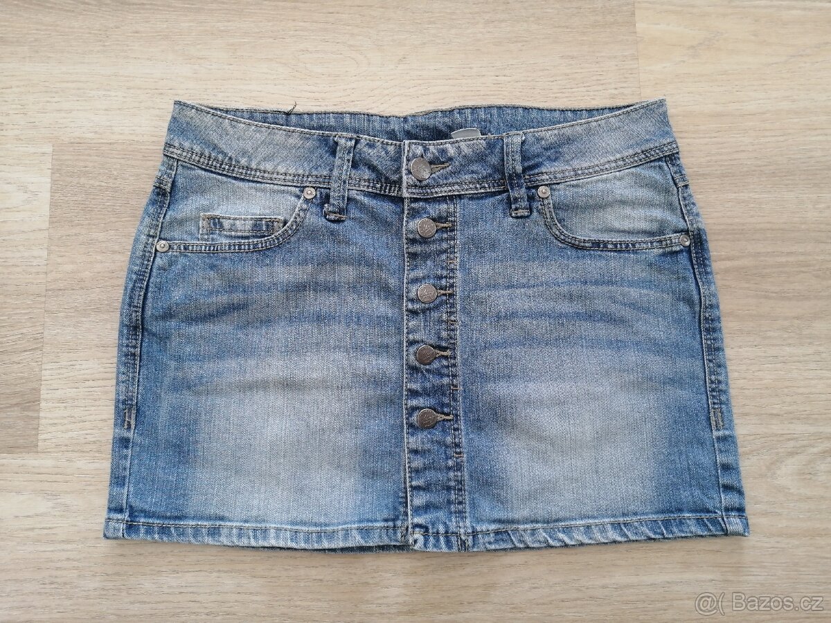 OBLEČENÍ VE VELIKOSTI XS - S - 2