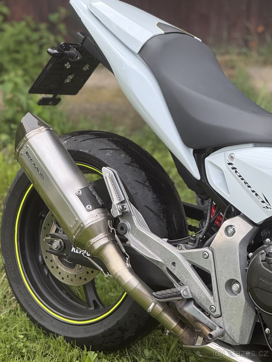 Honda cb600 hornet - 2