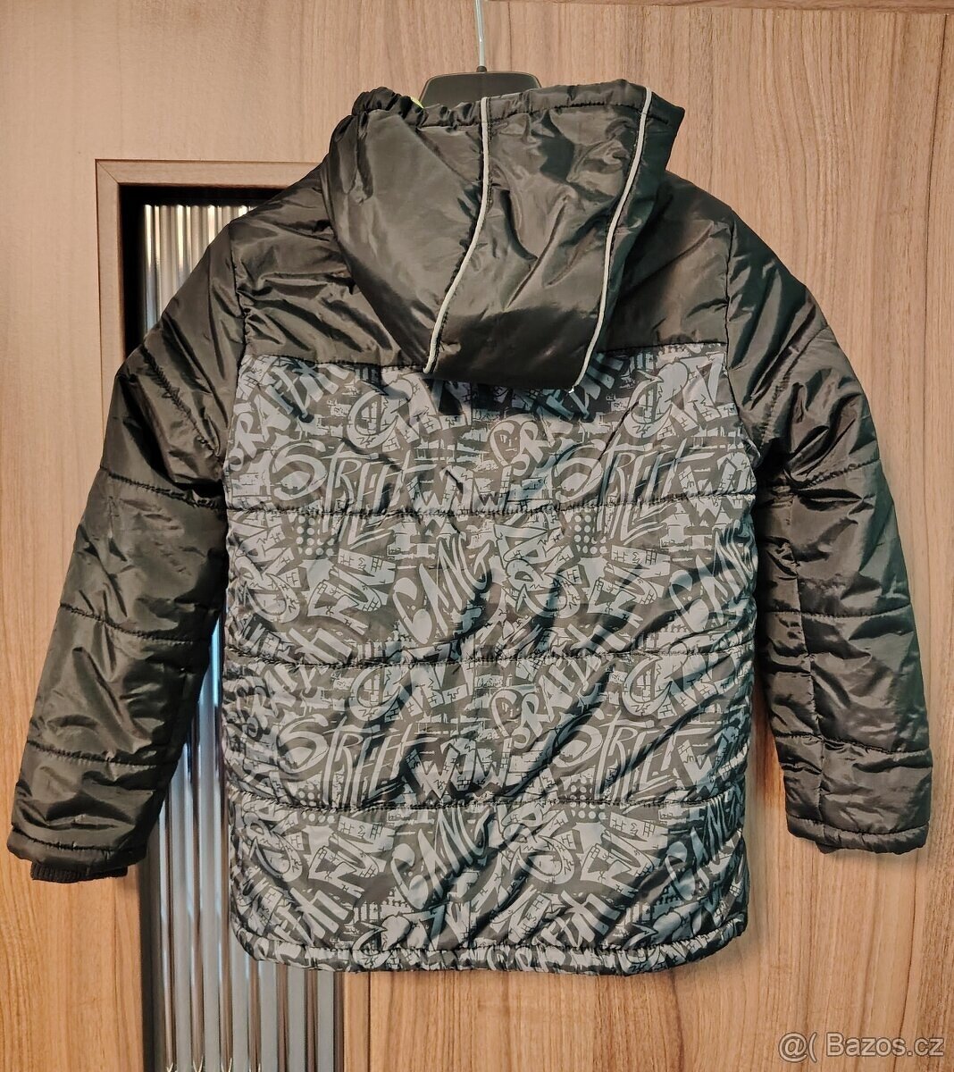 Dětská zimní bunda.Vel-140/146. - 2