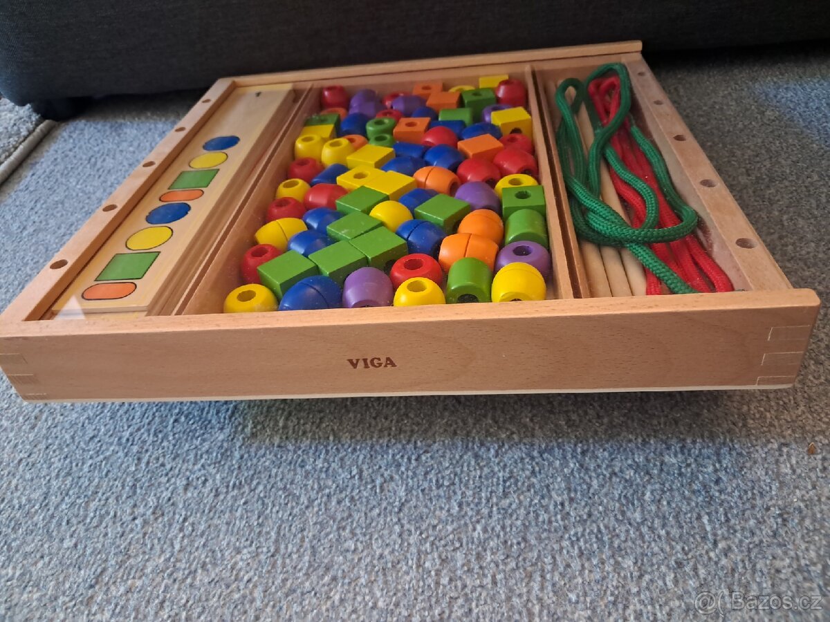 Dřevěná montessori navlékačka - 2