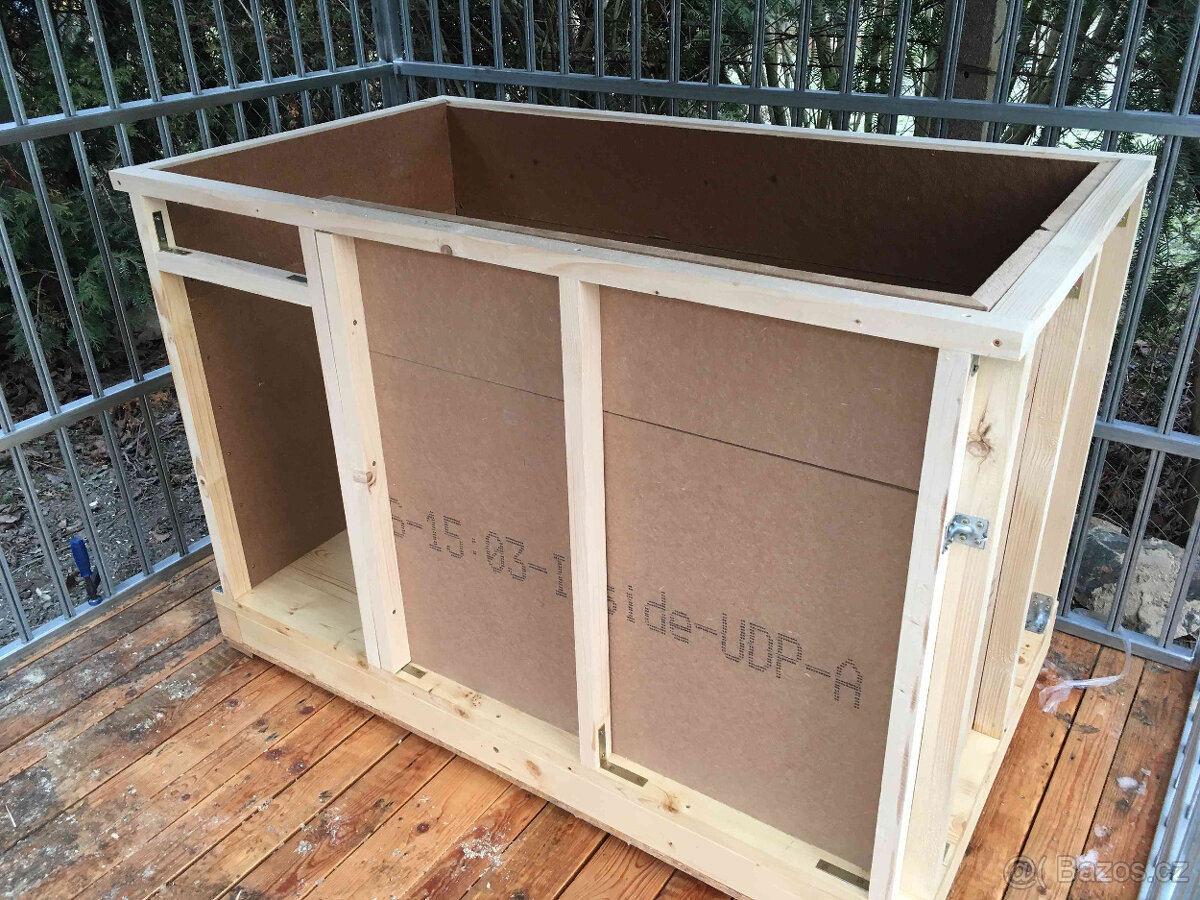 Psí bouda zateplená - 2