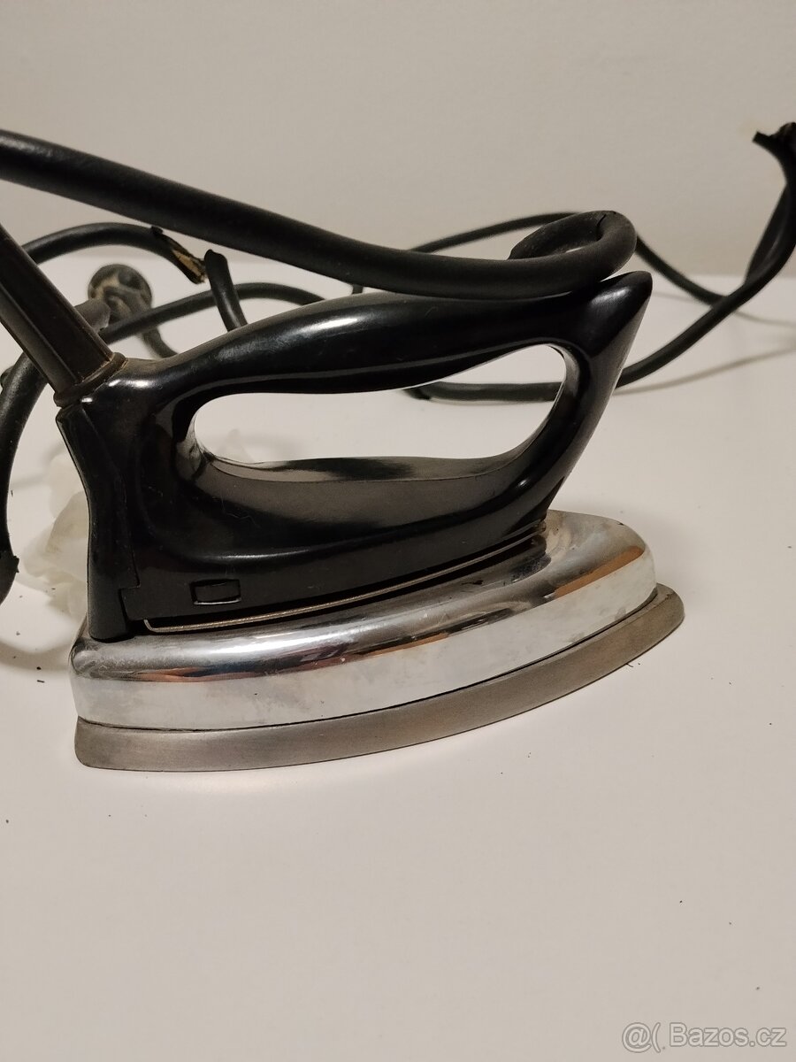 Stará žehlička - 2