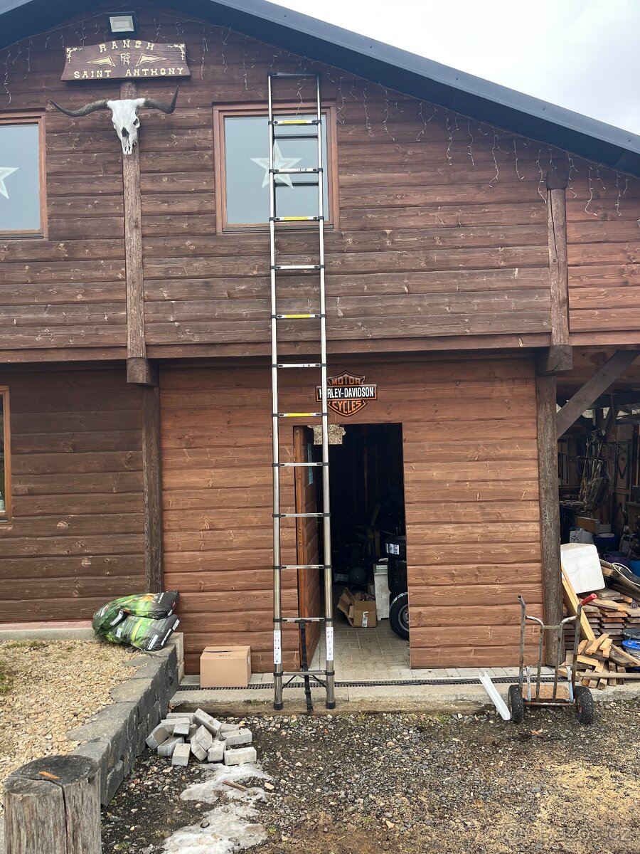 Výsuvný nerezový žebřík 5 m - 2