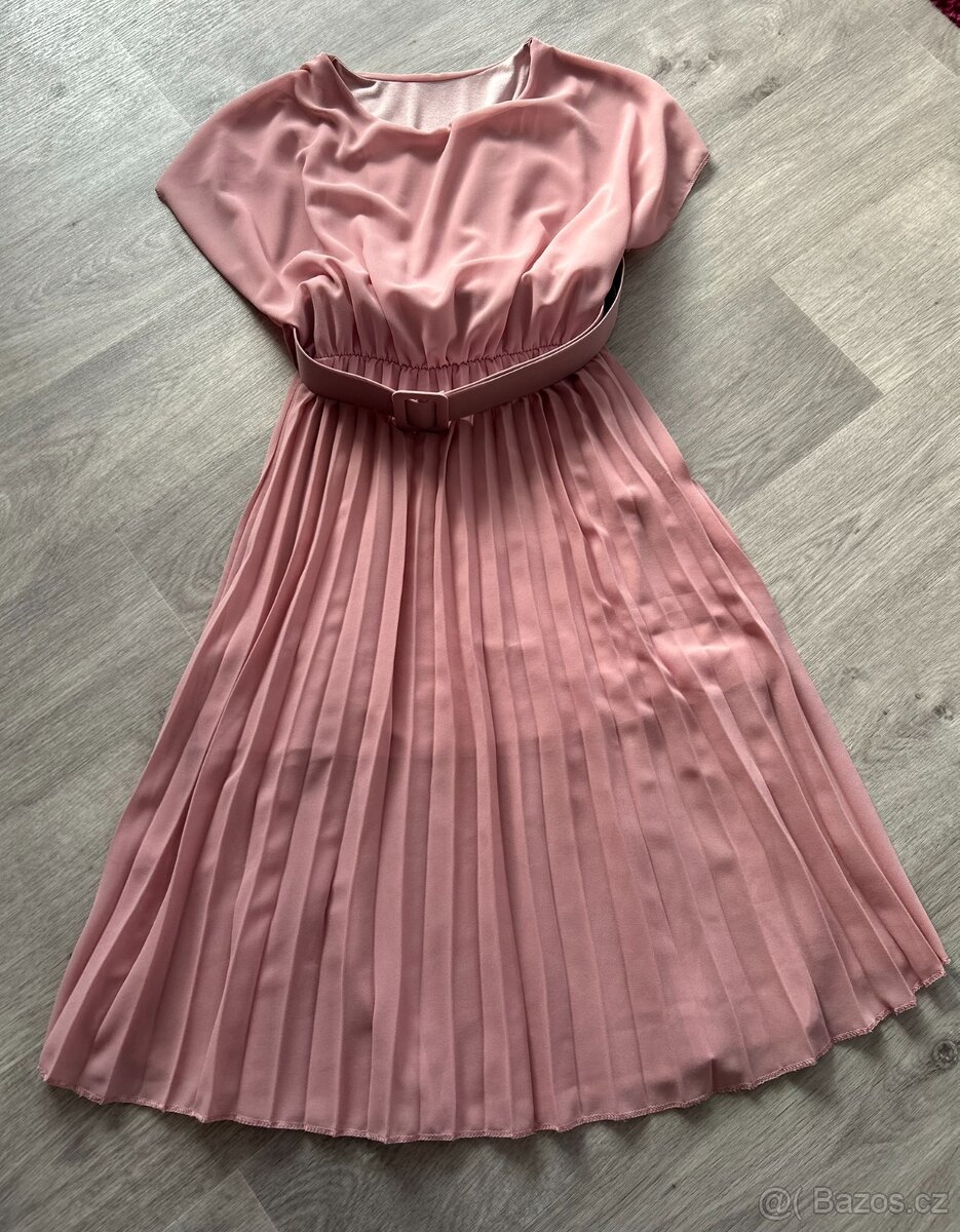 Prodám růžové midi šaty UNI velikost - 2