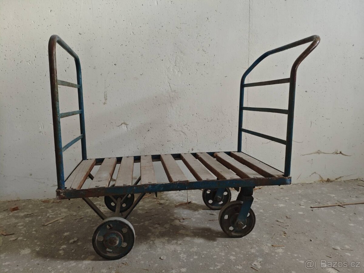 Plošinový vozík - 2
