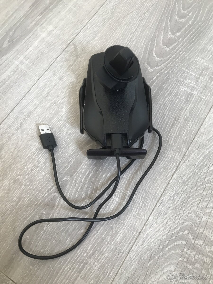 držák na mobil do auta - 2