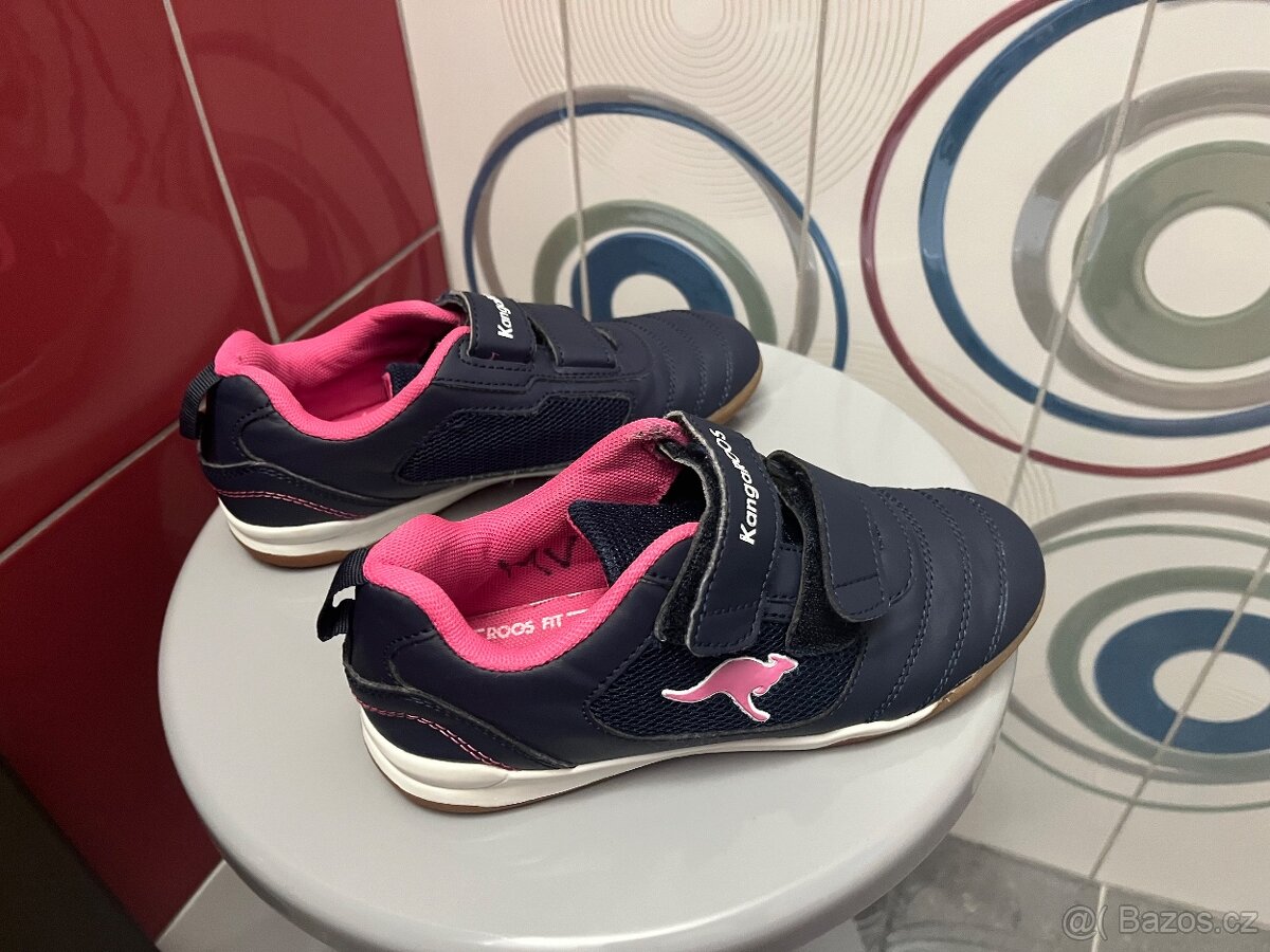 Botasky Kangaroos,vel.31 - 2