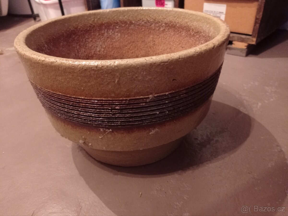 Květináč zahradní, keramické hliněné hrnce, vázy - 2
