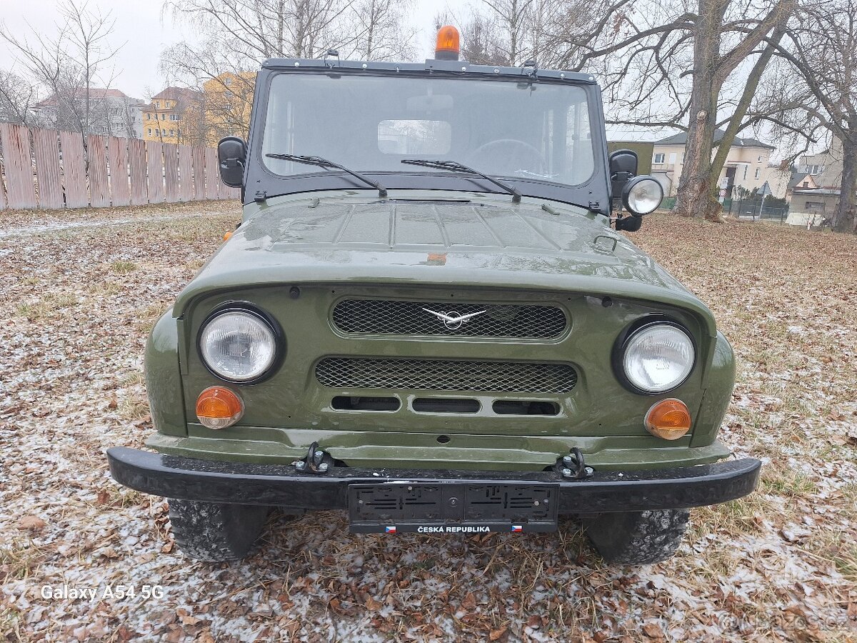UAZ 469 BI - 2