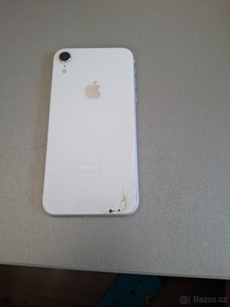 Prodám iPhone xr - 2