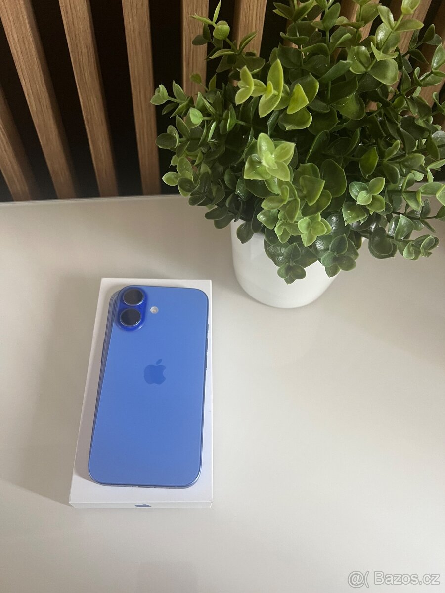 IPhone 16 - 2
