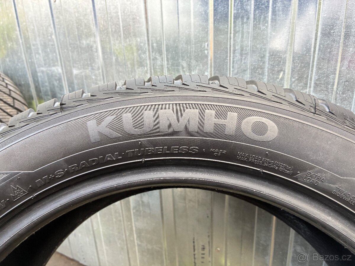 Kumho 235/50/19 celoroční - 2
