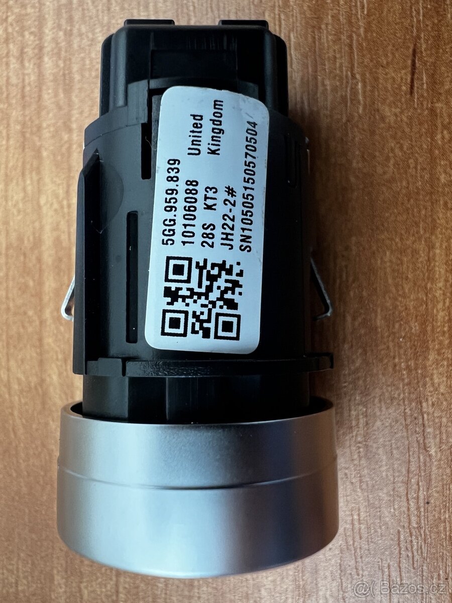 Tlačítko Start-Stop Volkswagen Golf VII 2013-2017 - 2