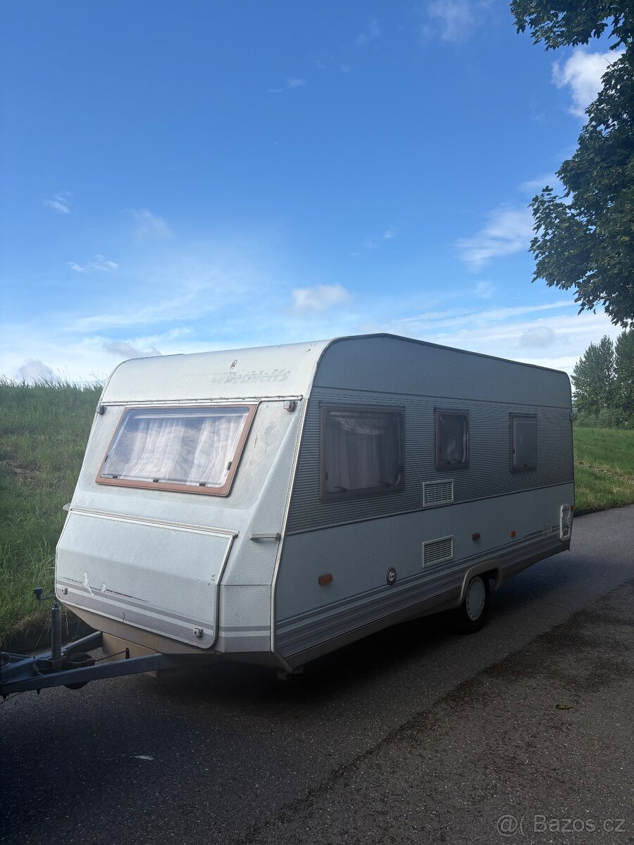 karavan Dethleffs Beduin Luxus 490/500 - 134000kč vč dovozov - 2