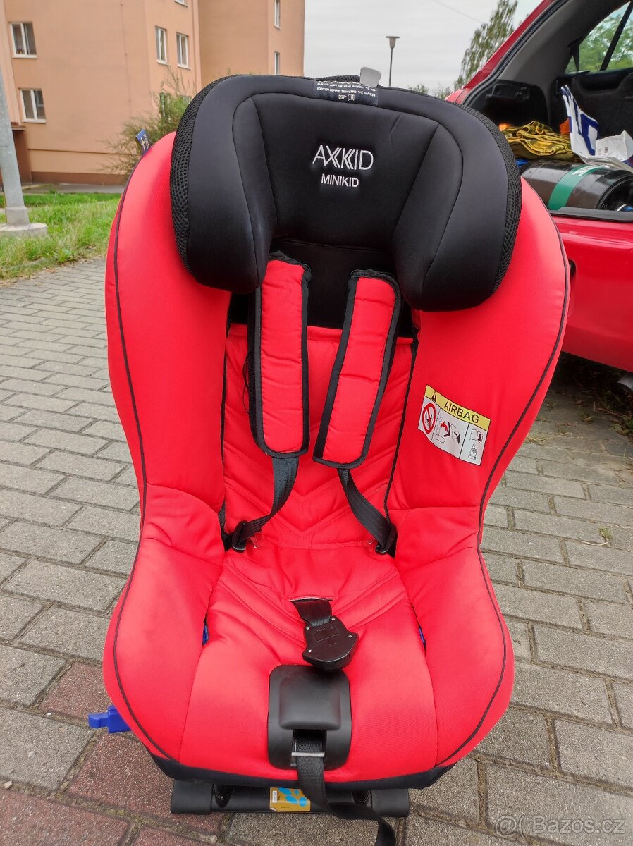 Autosedačka Axkid Minikid, protisměr - do 25 kg - 2