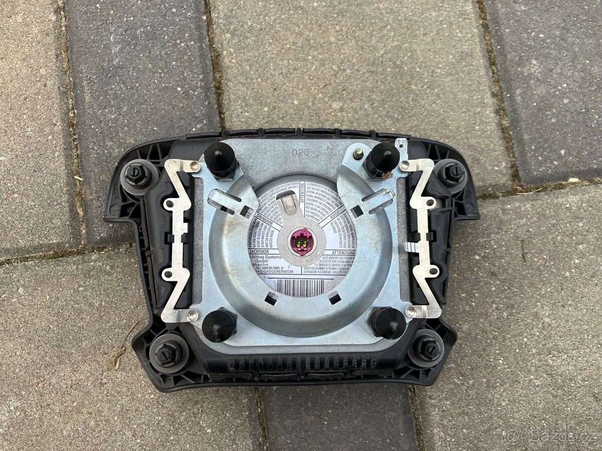 VW T5 - airbag volantu - 2