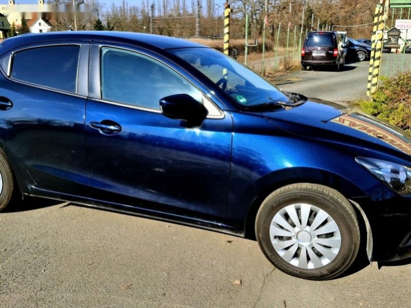 Mazda 2,1.5 66 kw servisní historie - 2