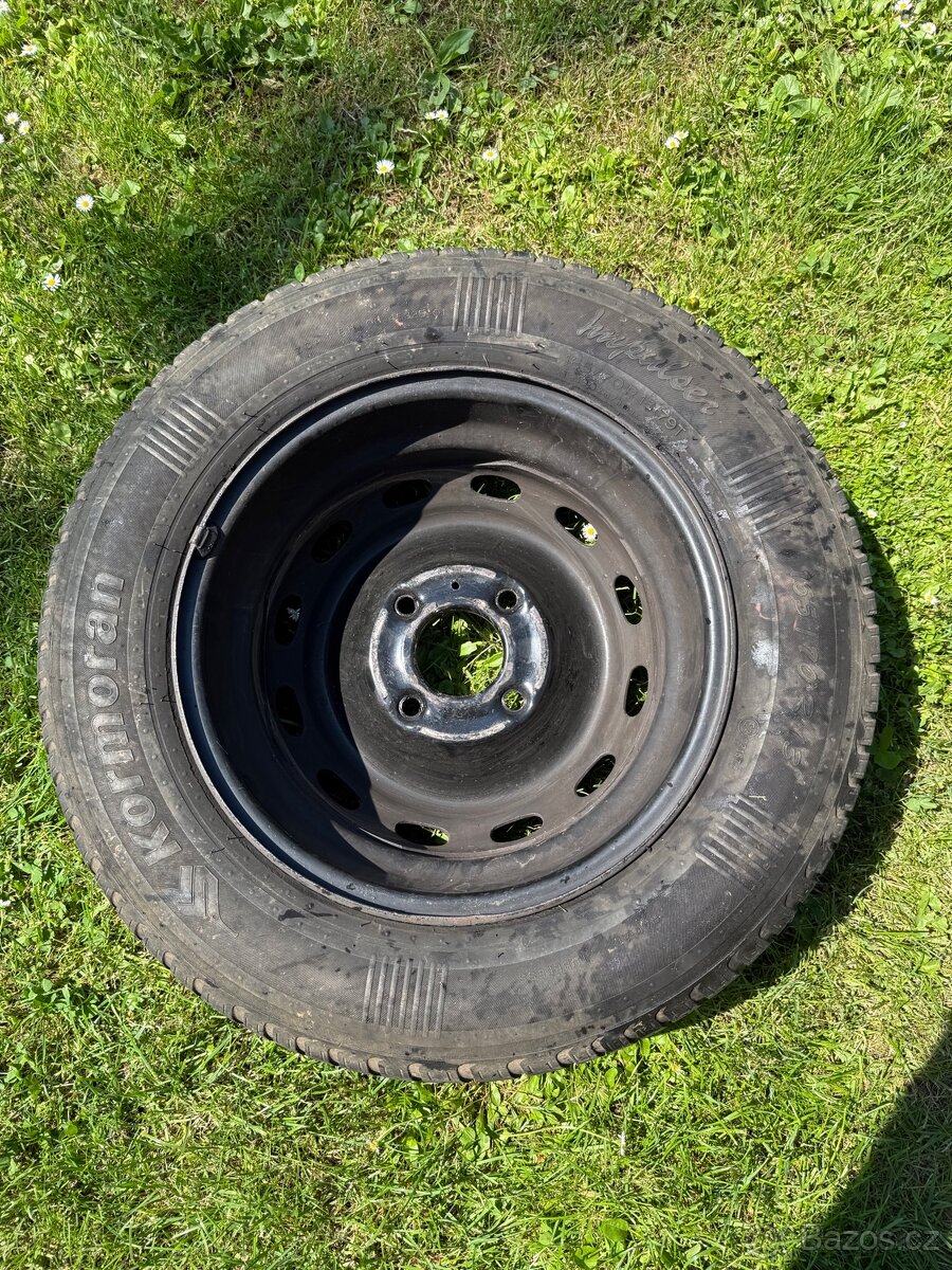 Pneu 165/70/13 + disk - 2