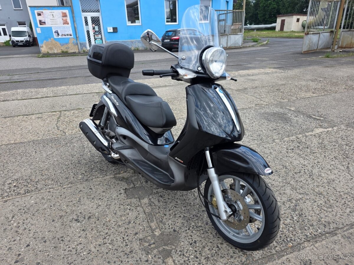 Piaggio Beverly 500 - 2