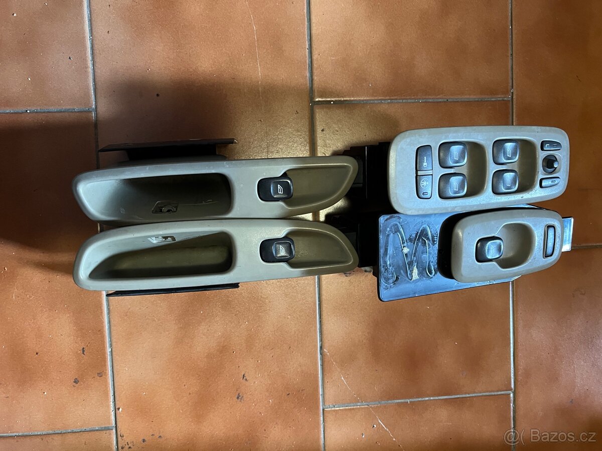 Elektrické ovládání oken z Volvo S60 předfacelift - 2