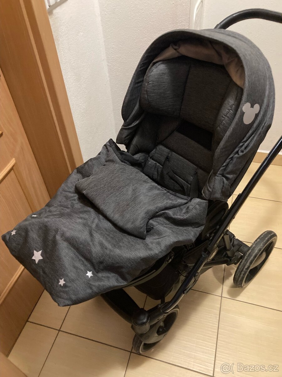 Kočárek Invictus 2v1 - 2