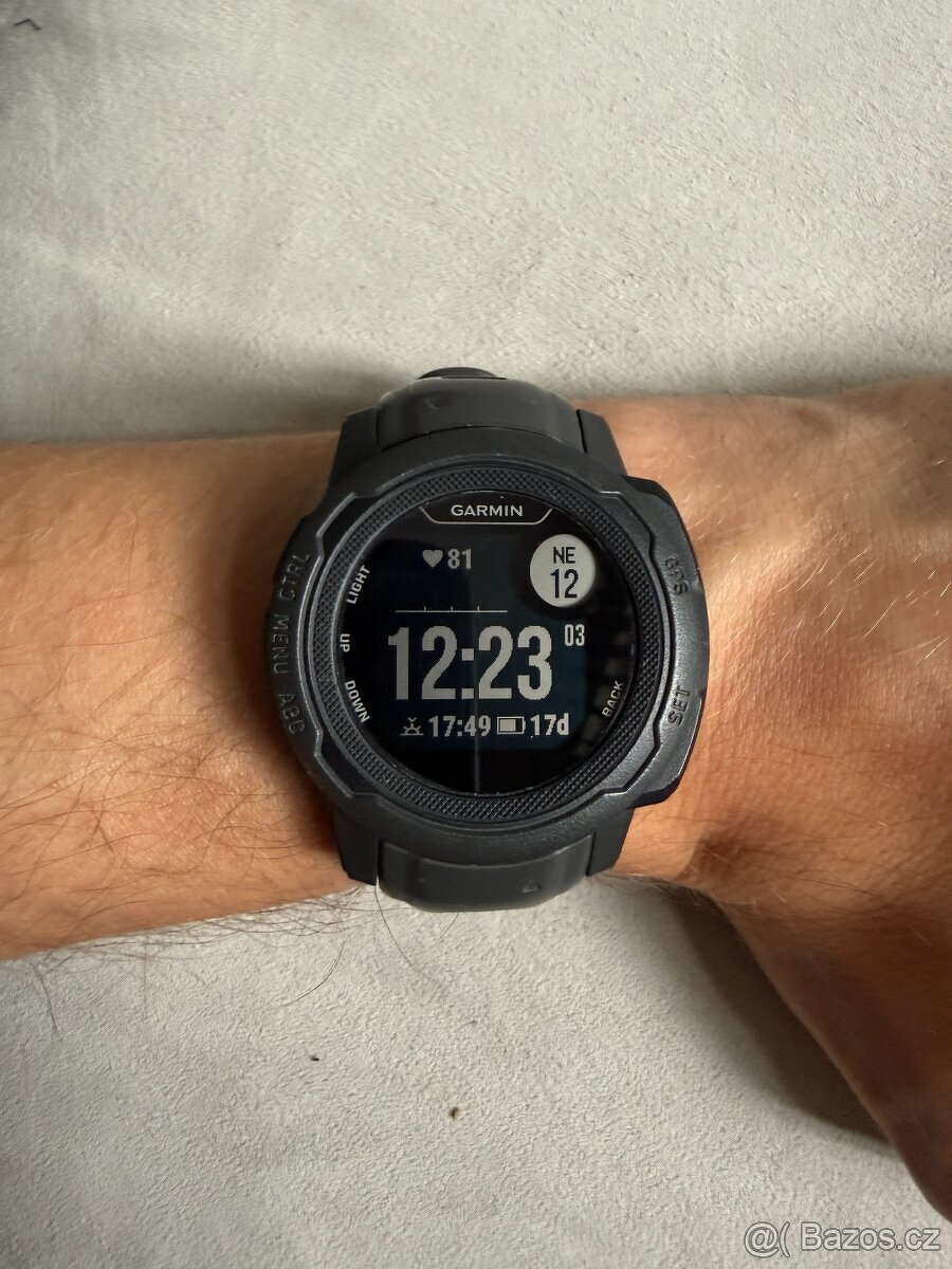 Garmin Instinct 2S Graphite - 2