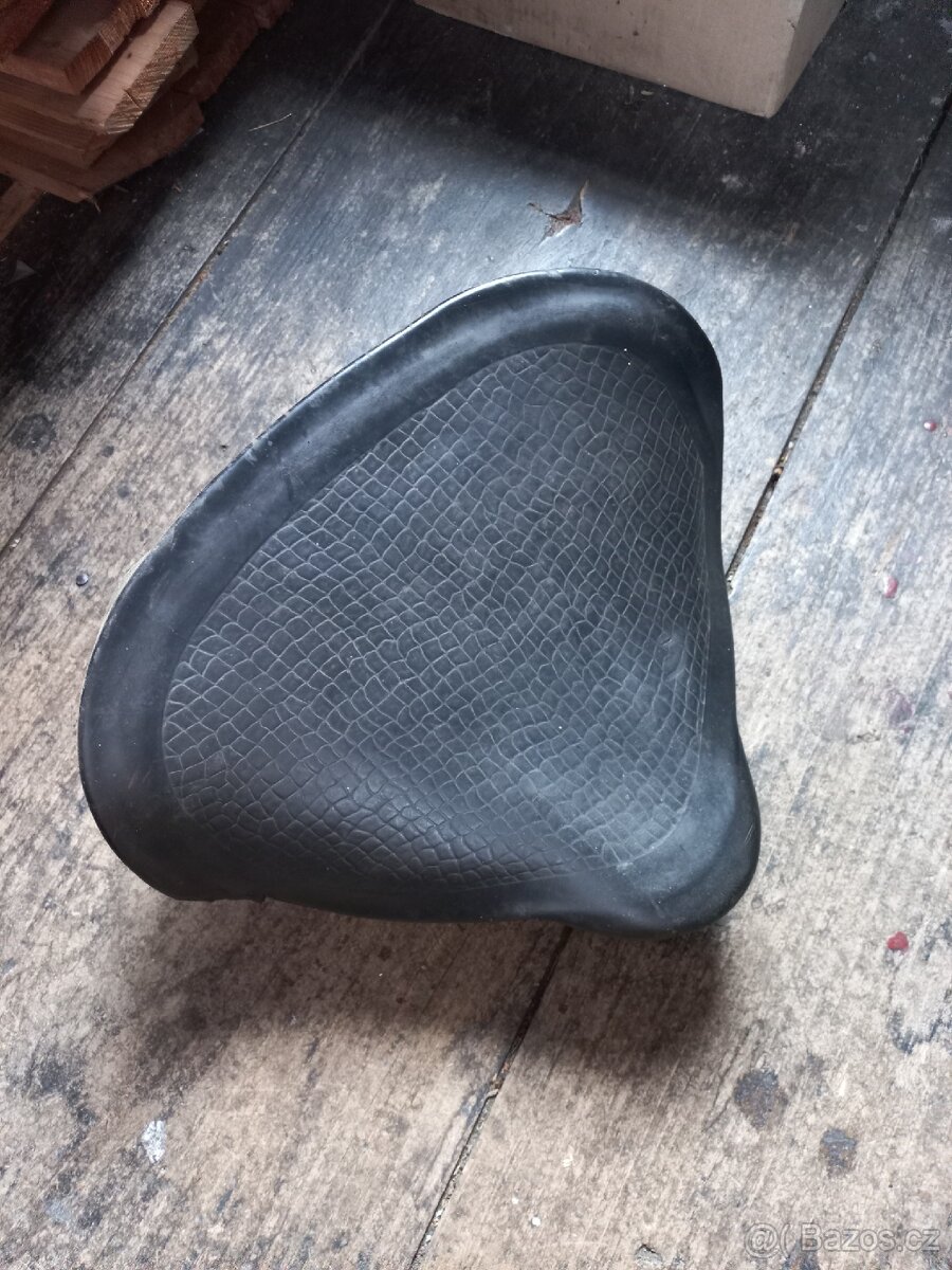 Sedlo Barum- ČZ 125 c - ČZ 150c - 2