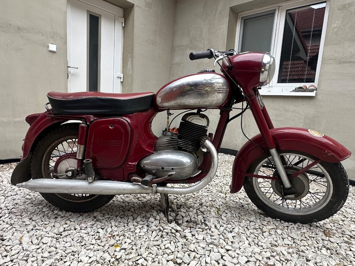 Jawa 250 kývačka - 2