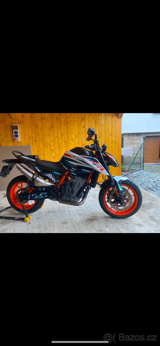 KTM duke 890r - 2