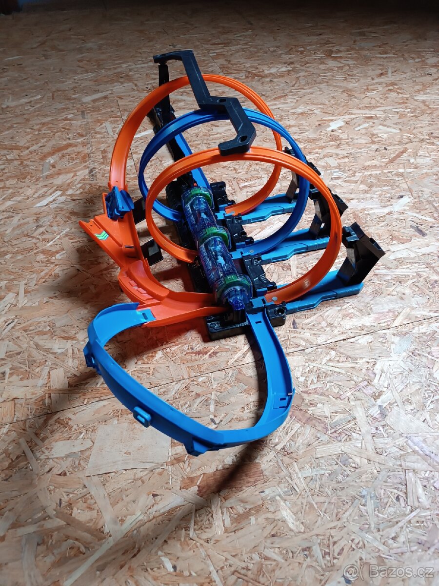 Hotwheels dráha - 2