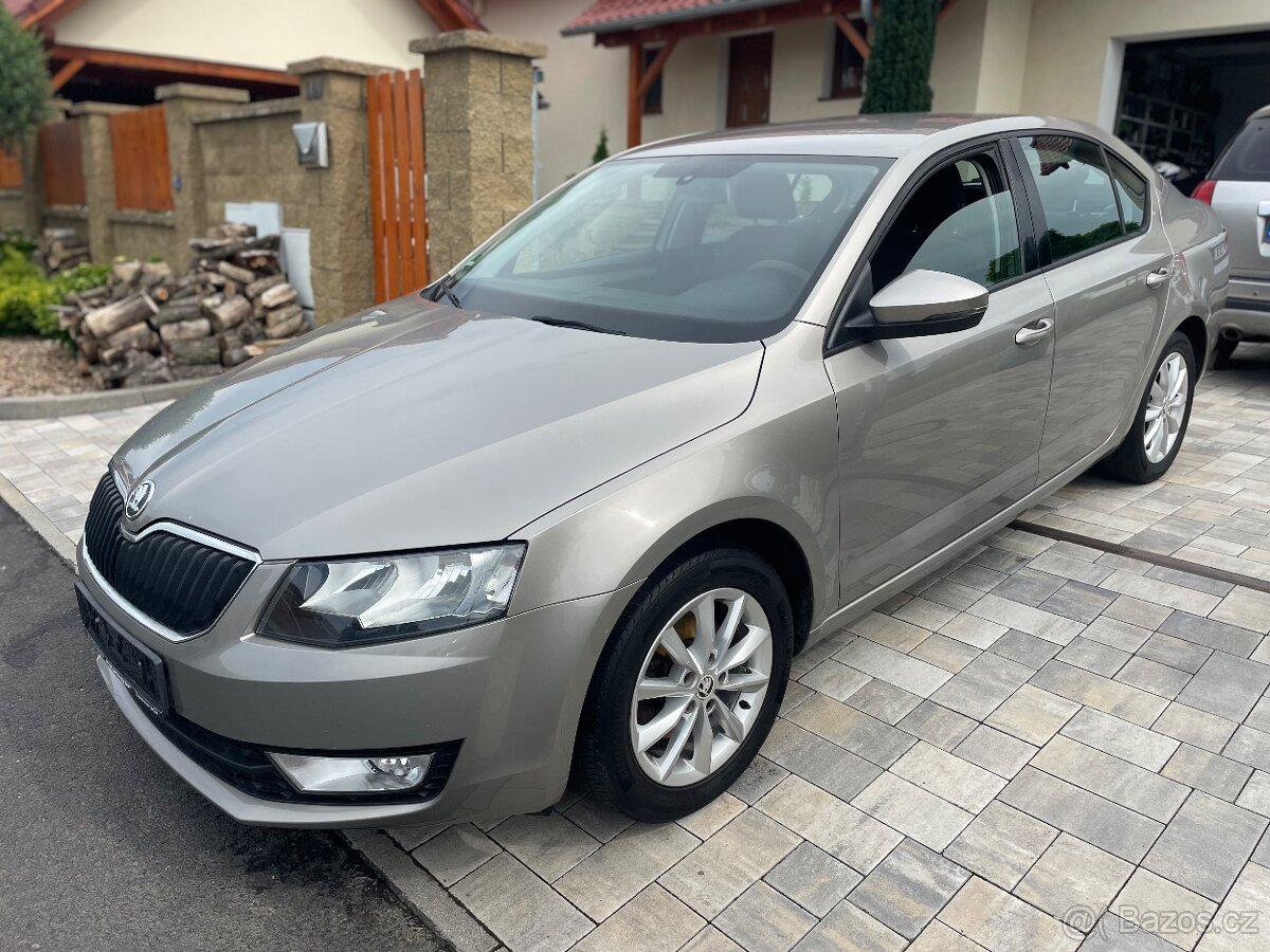 Škoda Octavia - 2