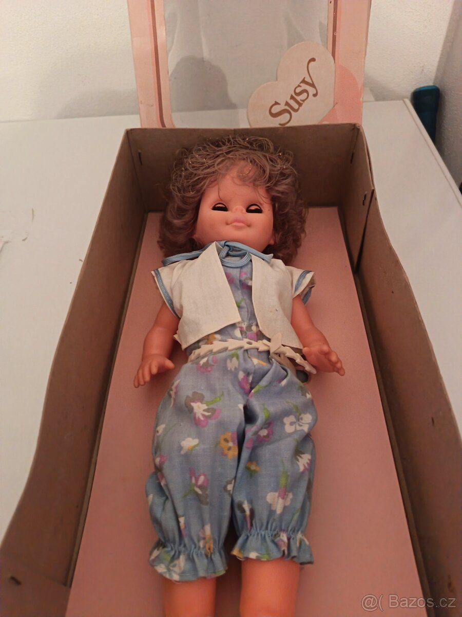 Panenky v lidových krojích - 2