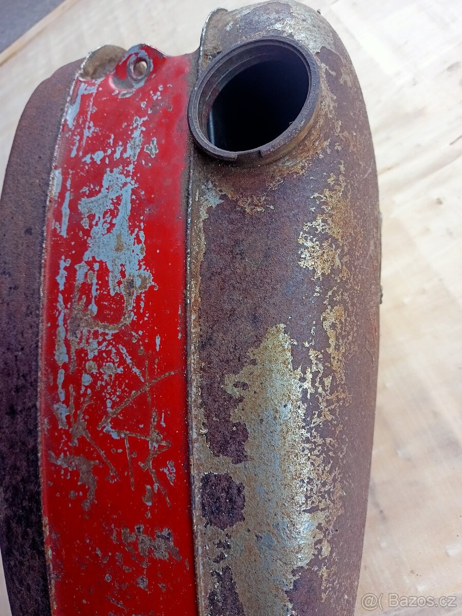 Nádrž Jawa Robot - 2