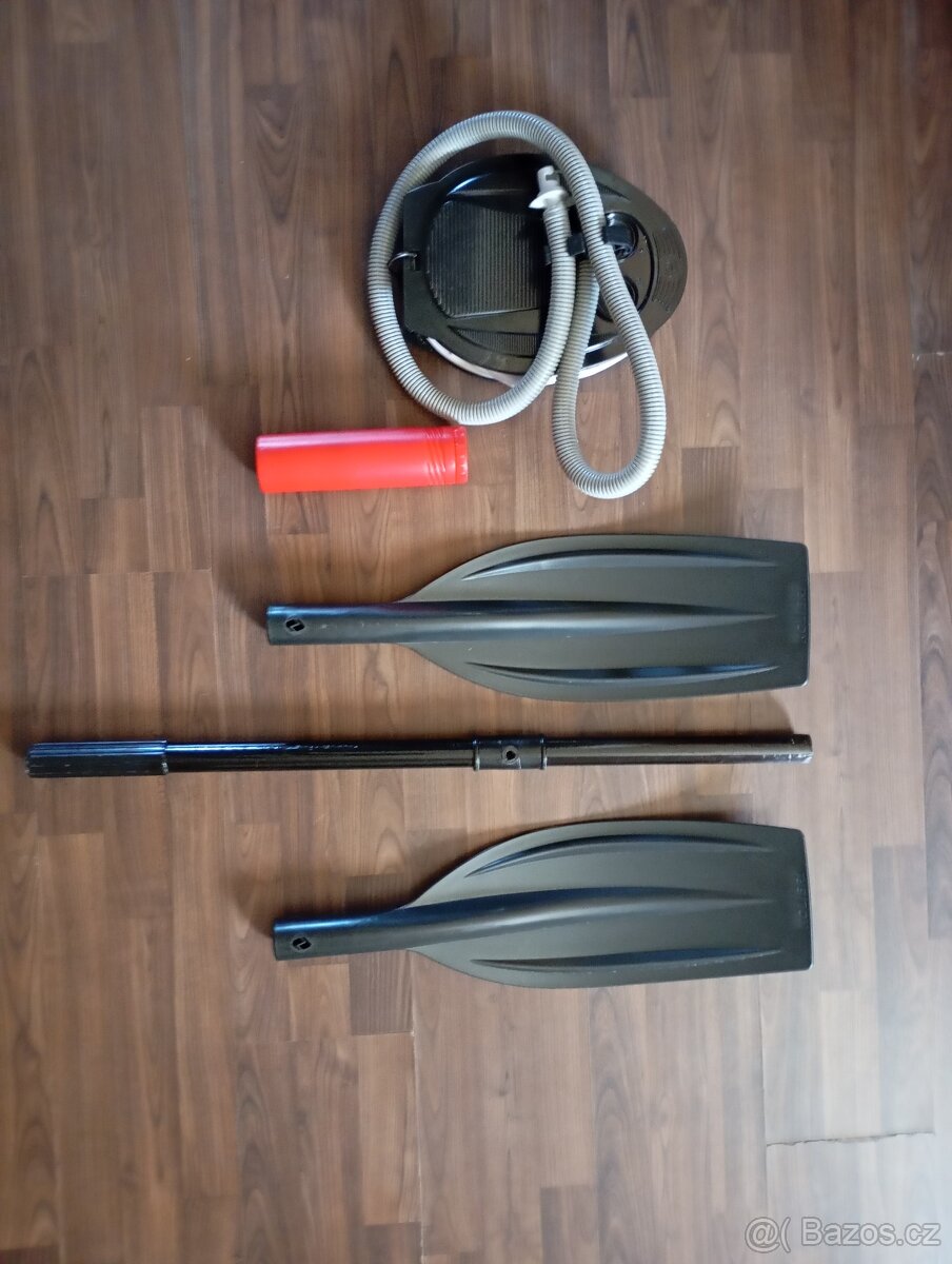 Rybářský člun s el motorem - 2