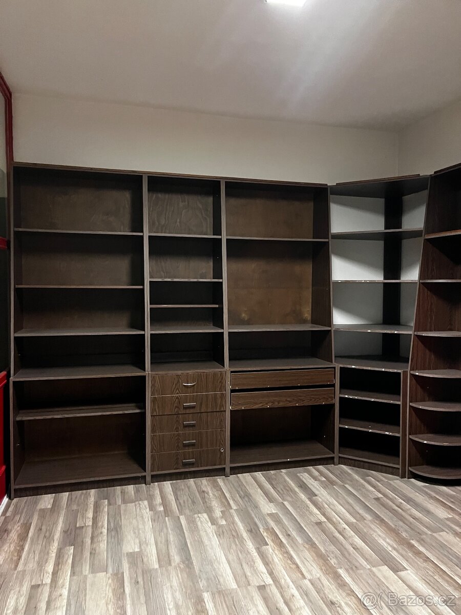 Regály do obchodu či dílny - 2