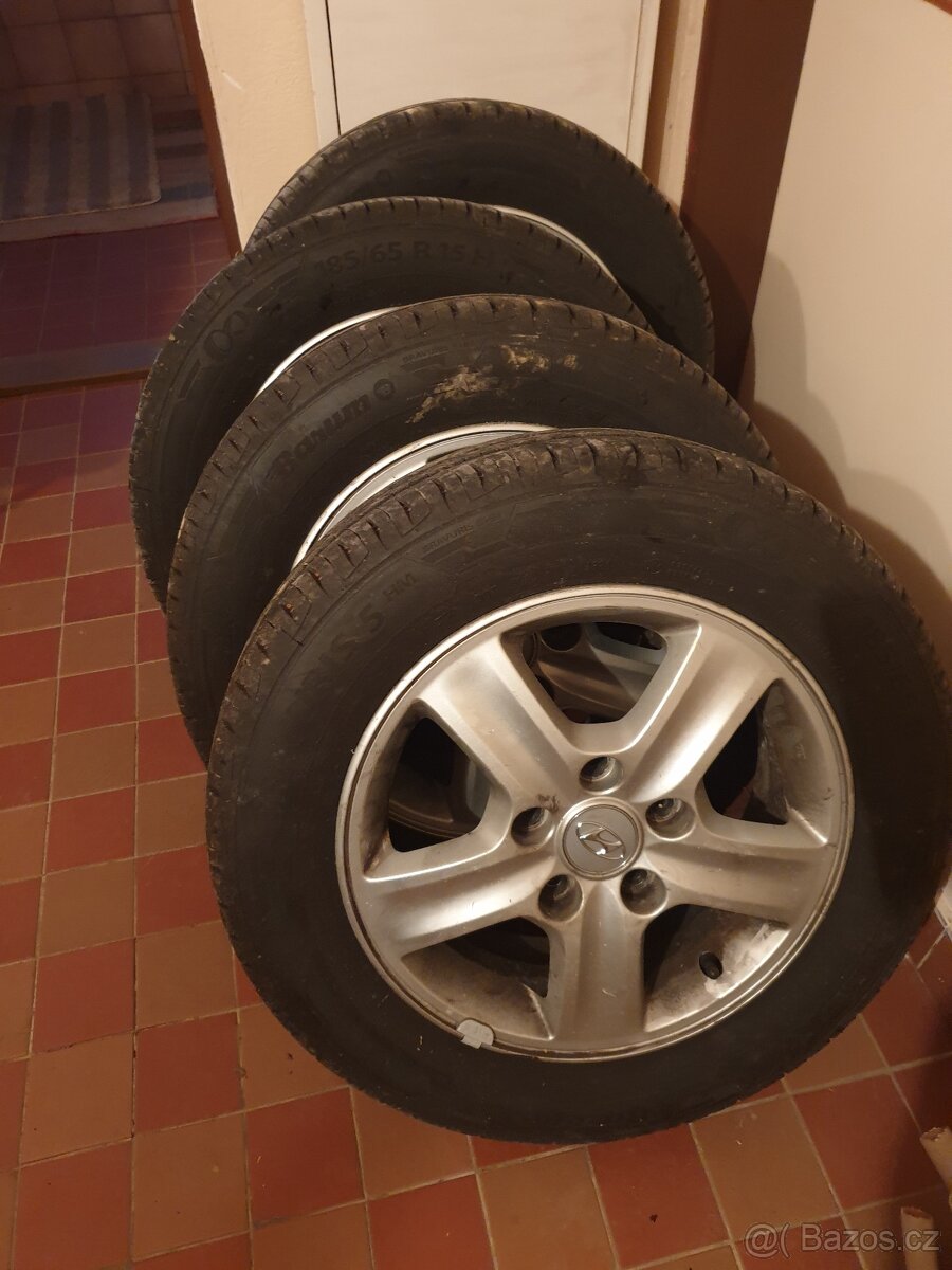 Pneu včetně Al disků - 2