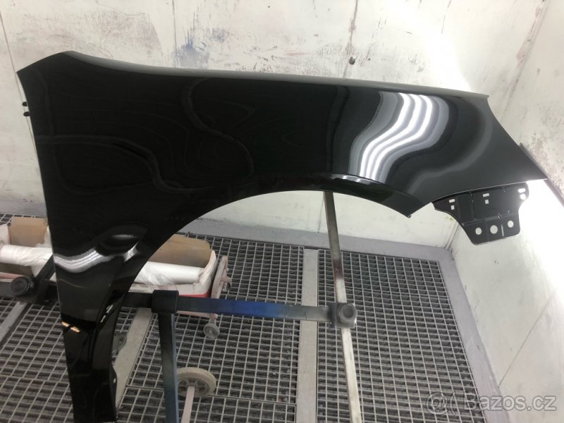 Nový levý, pravý blatník VW Golf V 5 černá met. LC9Z, LA7W - 2