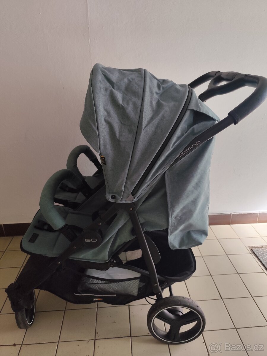 Sourozenecký kočárek - 2